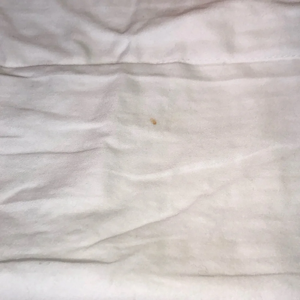 N/A white pleated